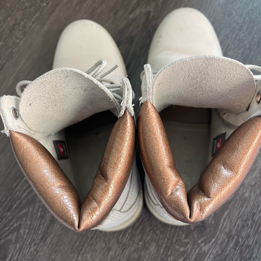 Timberland Boots - Picture 4 of 5